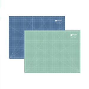 Lori Holt Cute Cuts™ Cutting Mat 18" x 24" Sea Glass & Denim